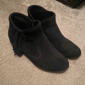 Minnetonka Black Fringe Booties